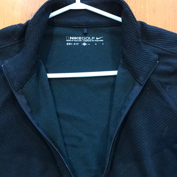 Nike golf dri-fit light sweater. - Picture 2 of 3